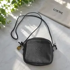 ⁠【美品】LOEWE ロエベ アナグラム ショルダーバッグ ポシェット 黒⁠のサムネイル