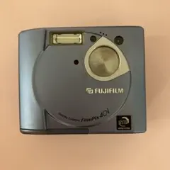 FUJIFILM FinePix 40i デジタルカメラ 本体のサムネイル