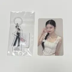NiziU リマ めじるしチャーム 会場限定トレカ