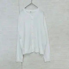極美品　ユニクロUNIQLO✨✨UVカットクルーネックカーディガン　ホワイトのサムネイル
