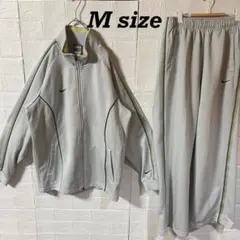 ナイキ　刺繍ロゴセットアップトラックジャケット　シルバーグレー