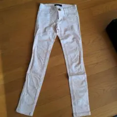 rienda　２４インチ　パンツ　バラ柄