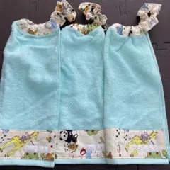 アニマルおりこうタオルエプロン　新品　保育園