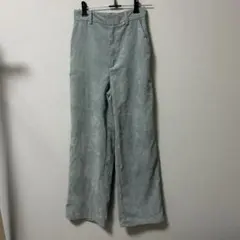 GU スラックス　緑　レディース　パンツ