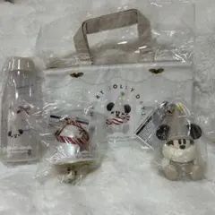 ディズニークリスマス　スーベニア　ランチケース　ドリンクボトル　グミケース　新品