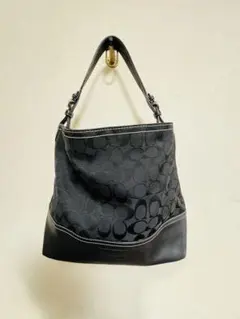 COACH ブラック ショルダーバッグ