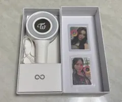 Item thumbnail for item e6b9c375-d906-4ff1-9254-36bfb7f80c83