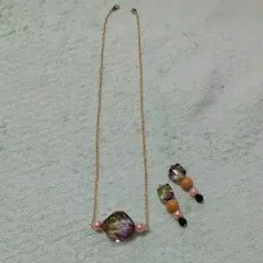 ネックレス、イヤリングorピアス