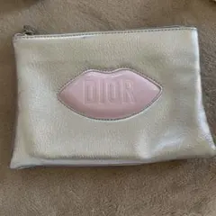 Dior リップモチーフ ポーチ ノベルティのサムネイル
