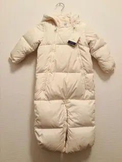 【新品タグ付き】　babyGAP　フード付き　ダウン　　スノーウェア　70