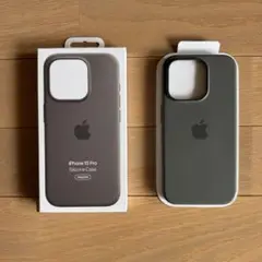 純正　iPhone 15 Proシリコーンケース　クレイ