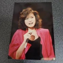 当時モノ】中森明菜 生写真3枚セット【アラレちゃん眼鏡】 - メルカリ