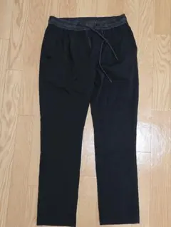 BEAMS ブラックパンツ Sサイズ