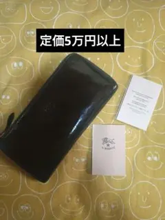 最安値【早い者勝】大幅値下IL BISONTE パテントレザー 長財布黒