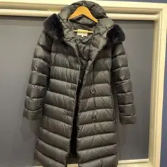 ハナエモリ　高級素材　ダウンコート　定価17万のサムネイル
