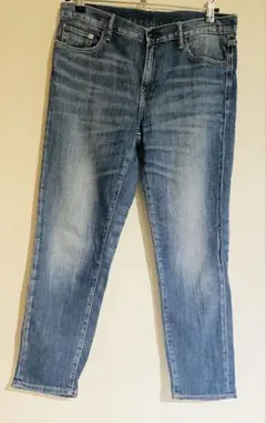 デニム　UNIQLO ストレートジーンズ　レディース