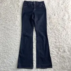 Item thumbnail for item 7a360451-7986-4415-8389-9434b8d66b9c