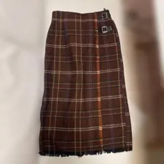 チェック柄タイトスカート バックル付き