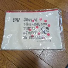 HELLO KITTY ポーチ　洋服の青山