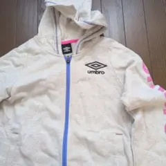 umbro　パーカーのサムネイル