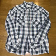 LEVI’S チェック柄 長袖シャツ ブラウス ネルシャツ