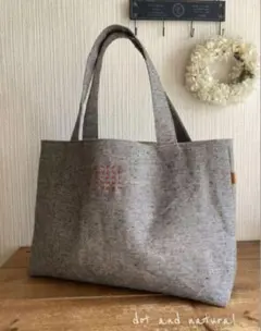 あーちゃんさま ビッグサイズ♪ どこへ行くにも一緒♡のコロンとトートバッグ