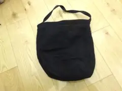 Item thumbnail for item c5706e3d-d407-49c8-a967-22aad2f99c51