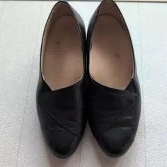 RIZ Comfort ブラックパンプス エクスクルーシブ　23EEEE