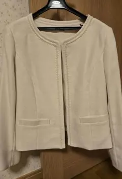 SHOO・LA・RUE アイボリー ノーカラージャケット