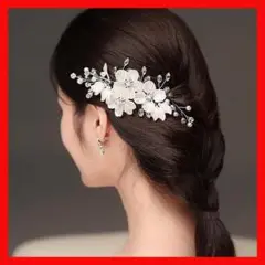 ヘアピン　ヘッドドレス 花 髪飾り　ブライダル ホワイト ゴールド 結婚式
