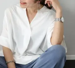 ブラウス レディース 半袖 白 スキッパー シャツ 抜き襟 体型カバー おしゃれ