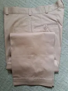 ドゥニームチノパン