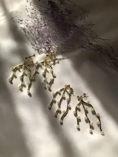 パールドットピアス/イヤリング