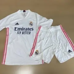 レアル・マドリード　サッカーユニフォーム　Ｍサイズ