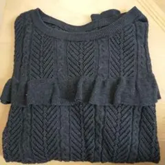 フリル付きダークグレー半袖ニット