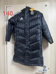 新品未使用adidas アディダス　ダウンベンチコート　ブラック　140cm