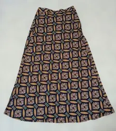 アーバンリサーチドアーズ★幾何学模様★ロングスカート