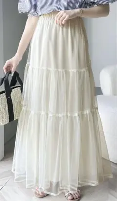 チュールレイヤードロングスカート