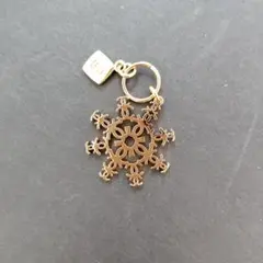 シャネルCHANEL スノーフレーク チャーム ゴールドのサムネイル