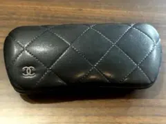 CHANEL シャネル キルティング メガネケース 黒 ブラックのサムネイル