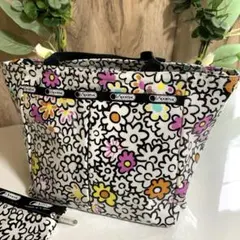 お値下げ❗️ LeSportsac フラワーパターン トートバッグ　& ポーチ