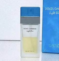 】DOLCE&GABBANA 】ドルチェ＆ガッパーナ香水　ライトブルー　25mlのサムネイル