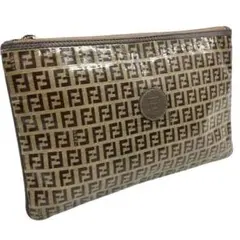 2025年最新】フェンディポーチの人気アイテム - メルカリ