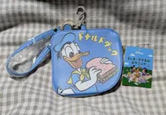ドナルドダック ダイカットパスポーチ