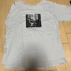 ロサンゼルス ロゴプリント グレーTシャツ
