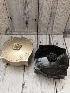 ANNA SUI フェイスパウダーケース ルースパウダーケース　小物入れ