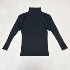 2025年最新】プリーツプリーズ トップスの人気アイテム - メルカリ