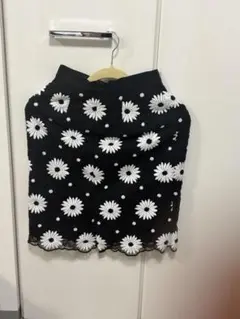 デイジー柄 刺繍 タイトスカート ブラックのサムネイル