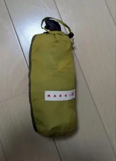 マルニ×ユニクロ　ポケッタブルパーカー　Mサイズ　ダークグリーン