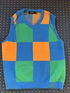 Bershka ベスト　Mサイズ